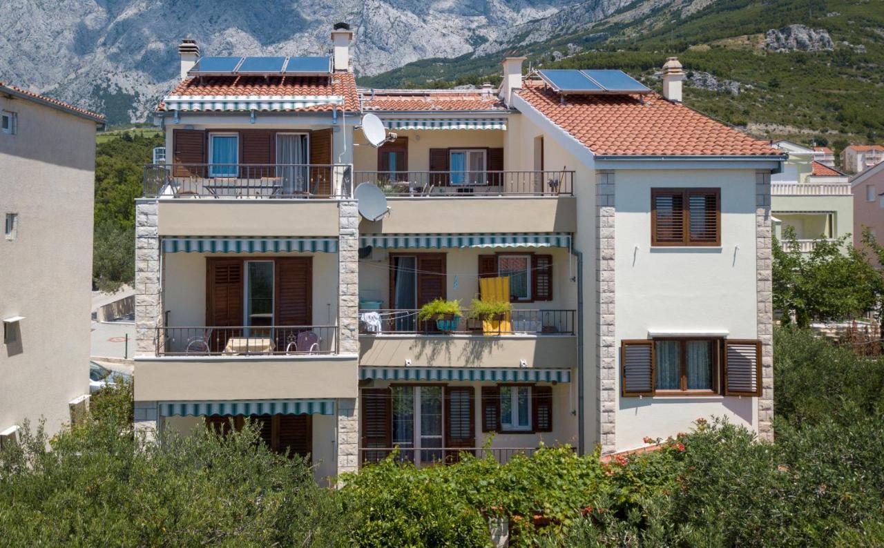 Apartments Baskovic 普罗马尼亚 外观 照片